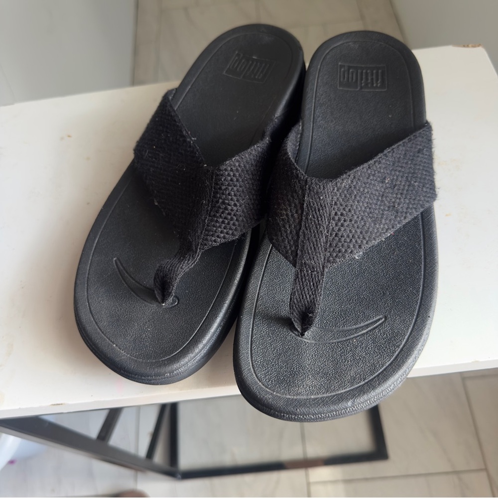 Fitflop Textured Black Sandals